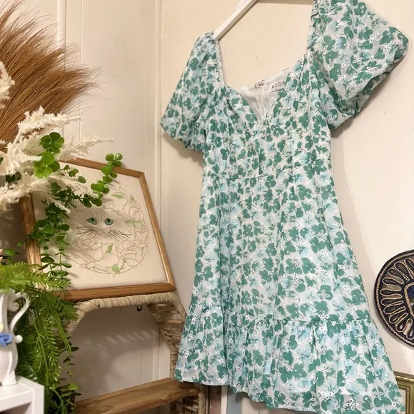 ACOA blue and green floral eyelet bustier puff sleeve dress (M) - Picture 6 of 6